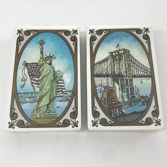 TIFFANY & Co STSUE OF LIBERTY & BROOKLYN BRIDGE PLAYING CARD SET - VINTAGE - Picture 2 of 8